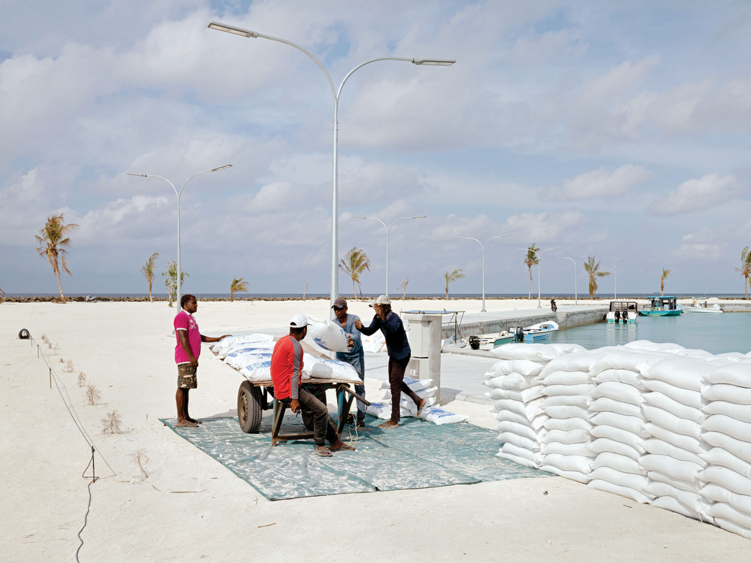 Workers on the island of Fulhadhoo.